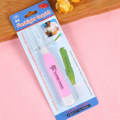 LED Ear Syringe Spoon with Flashlight - Plastic Earpick Cleaner