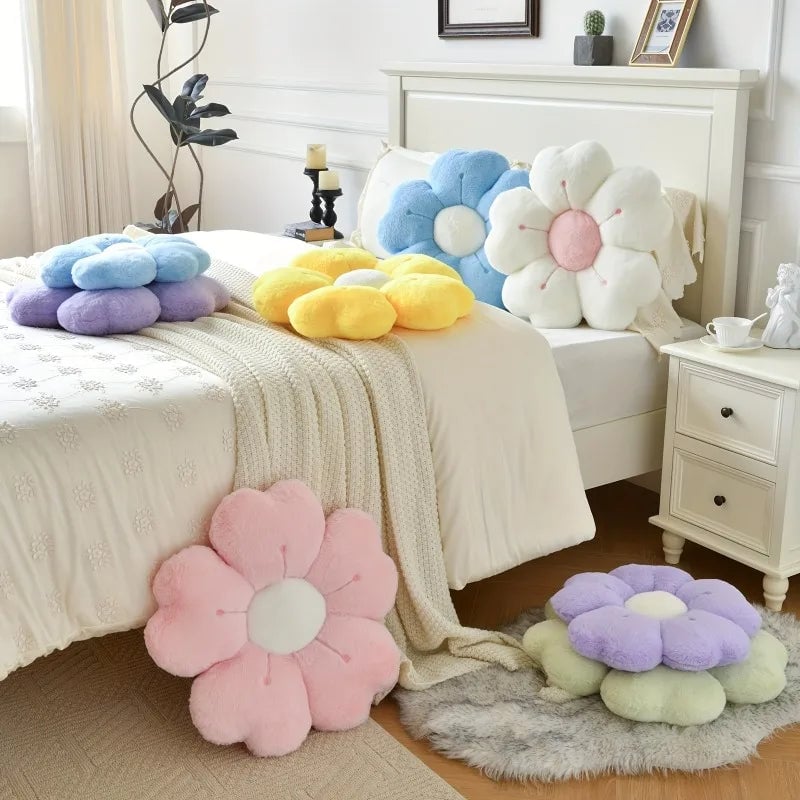 Flower-Shaped Plush Throw Pillow - Soft Cushion for Sofa & Floor