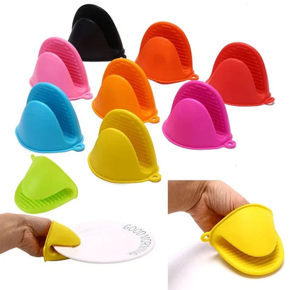 Heat Resistant Anti-Scald Oven Gloves - Thick Silicone Kitchen Gloves
