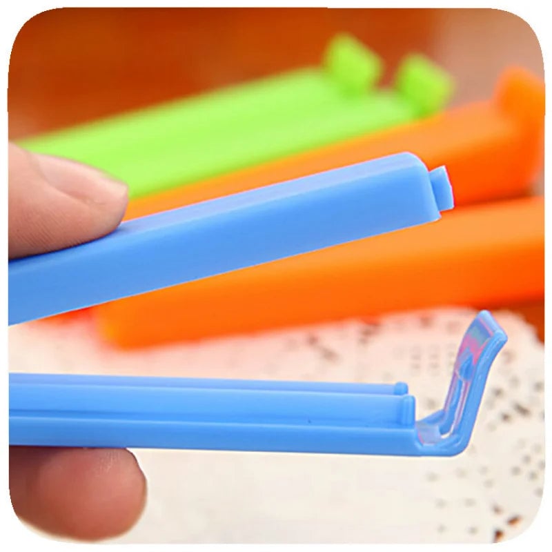 Plastic Sealing Clips - Food Storage Bag Clips for Freshness