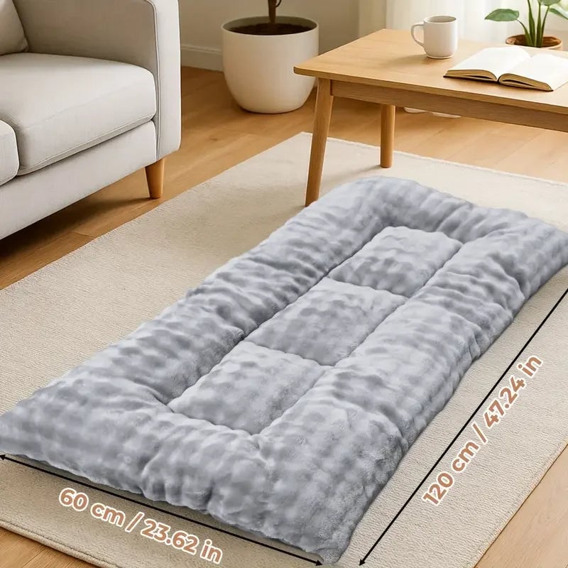 Large Plush Dog Bed - Thickened Soft Polyester Crate Mat Pet Sofa