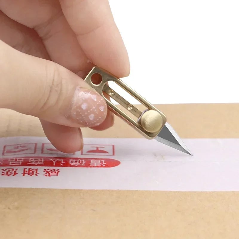 Mini Brass Steel Utility Knife Keychain - Portable Survival Tool