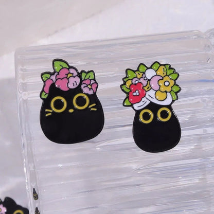 Black Cat Enamel Pin - Big Eyes Kitten Brooch Lapel Badge Jewelry