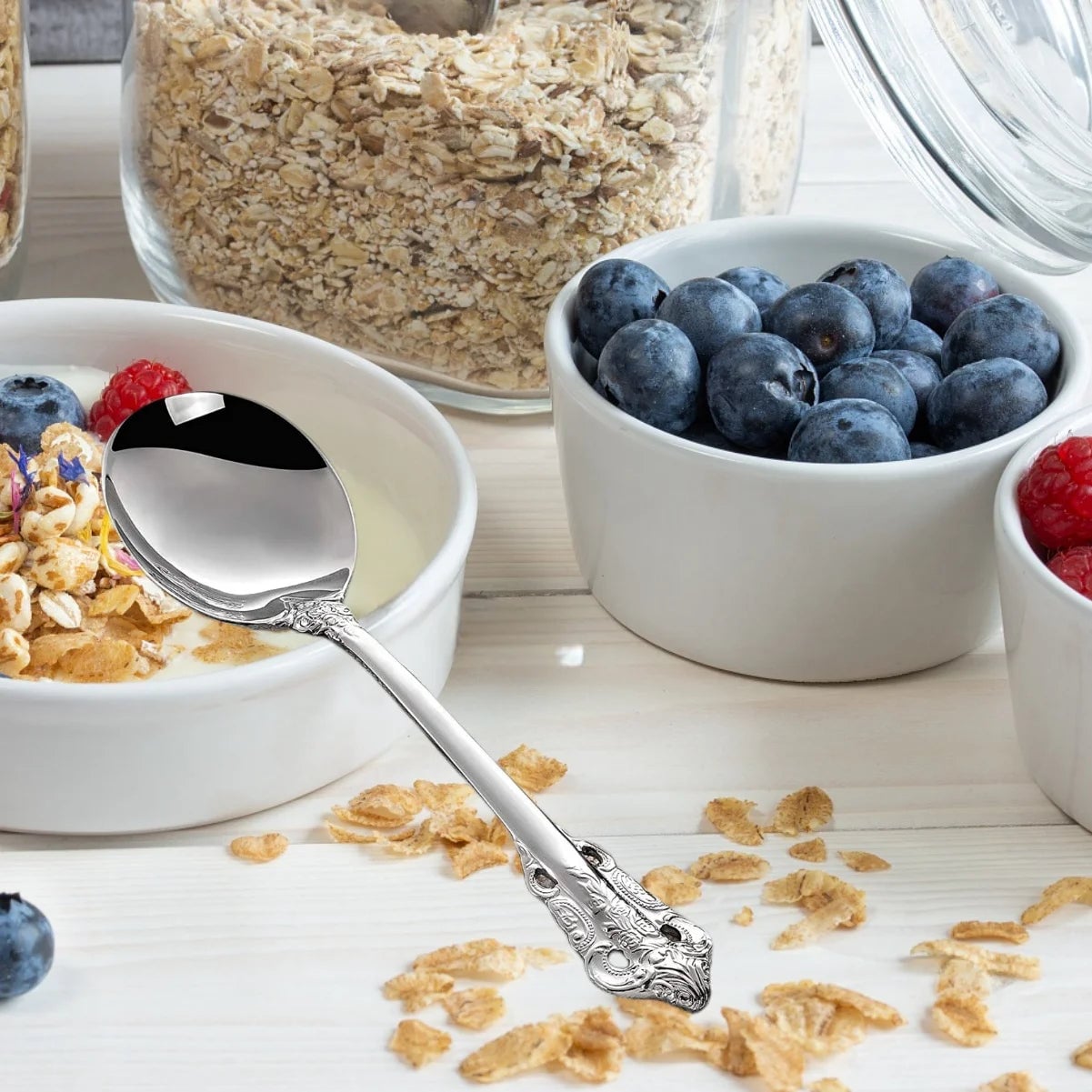 7" Stainless Steel 18-10 Gold Round Bouillon Spoons - Cereal Soup