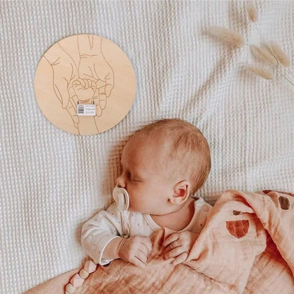 Engraved Wooden Keepsake Holder - Personalized Newborn Memory Box