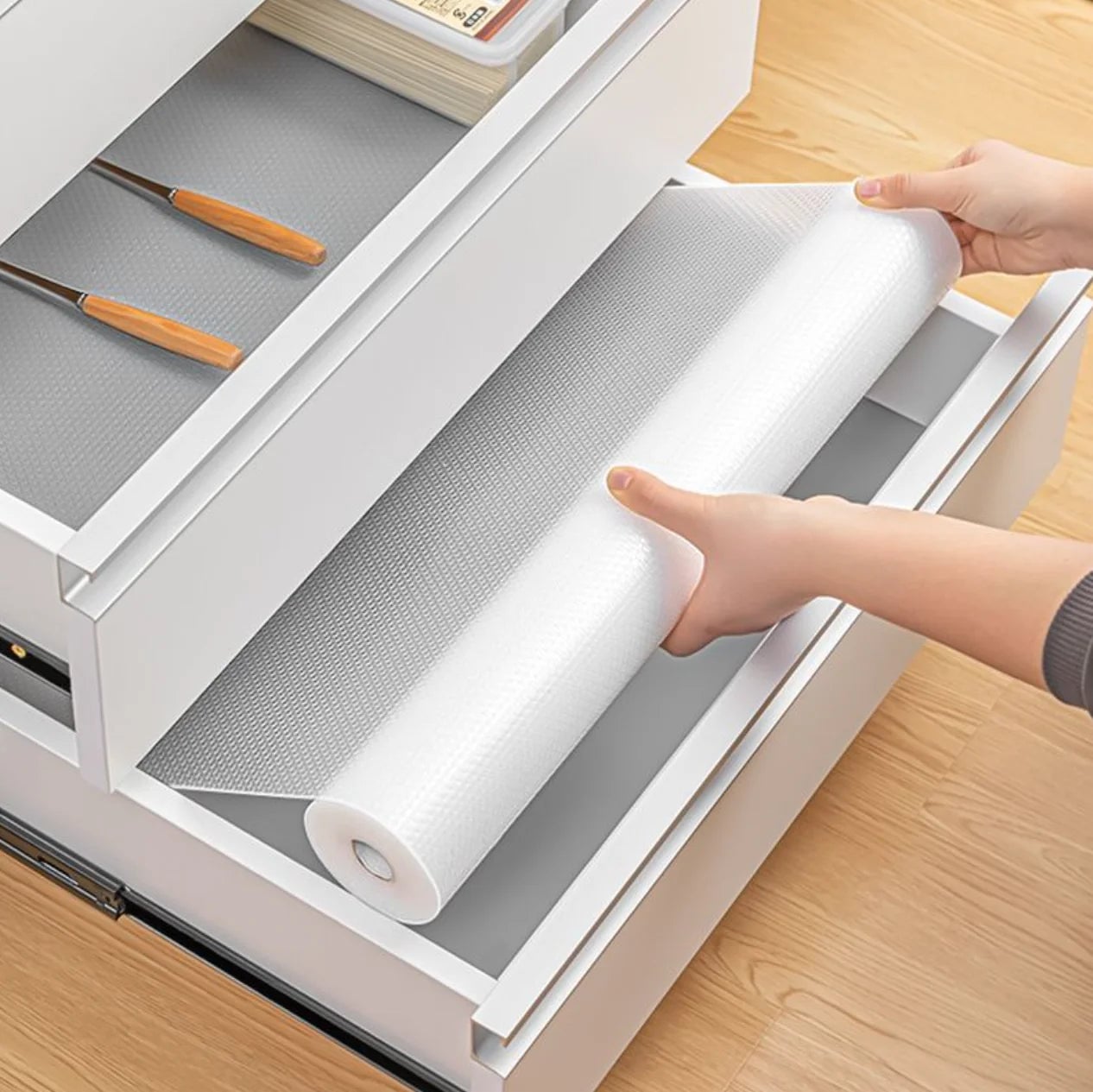 30cm x 5M Non-Slip Waterproof Drawer Liner Cabinet Shelf Mat