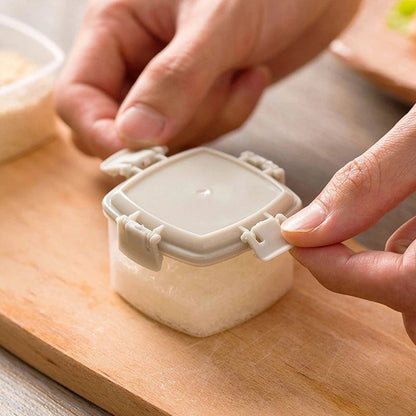 3Pcs Mini Squeeze Bottles Portable Salad Dressing Containers BBQ