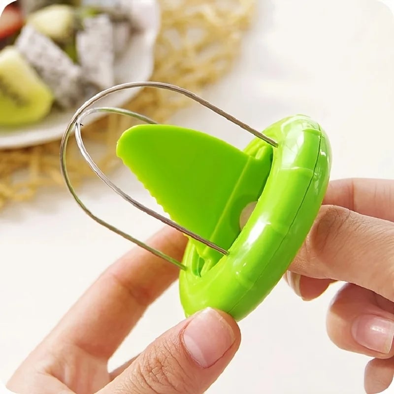 Thickened Kiwi Fruit Opener Spoon - Peeling Tool with Individual Pack