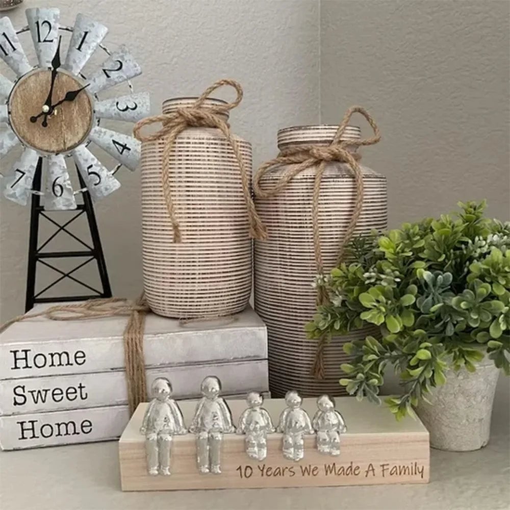 Metal Art Puzzle Family Statue Desktop Decoration Keepsake Figurine