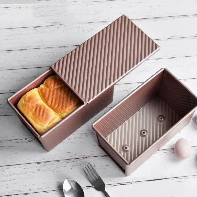 Non-Stick Loaf Pan with Lid - Oven Safe Bread Baking Pan