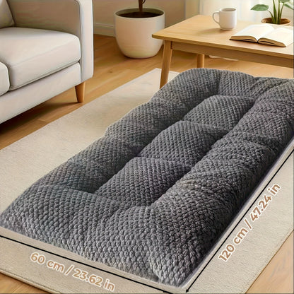 Large Plush Dog Bed - Thickened Soft Polyester Crate Mat Pet Sofa