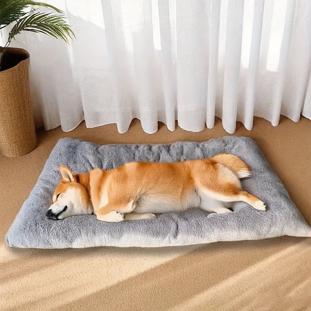 Large Plush Dog Bed - Thickened Soft Polyester Crate Mat Pet Sofa