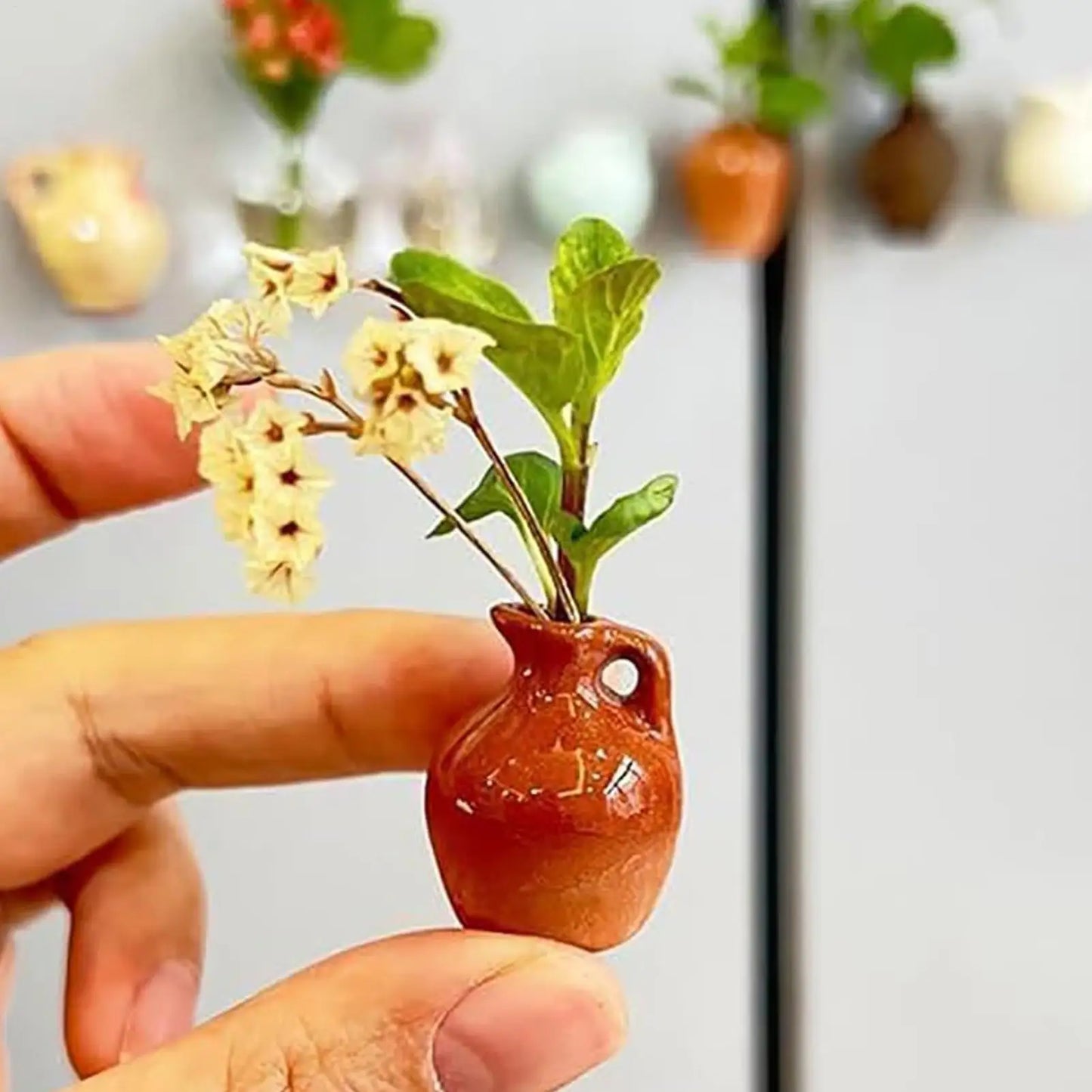 8Pcs Mini Ceramic Magnetic Bud Vases Set - Strong Fridge & Office