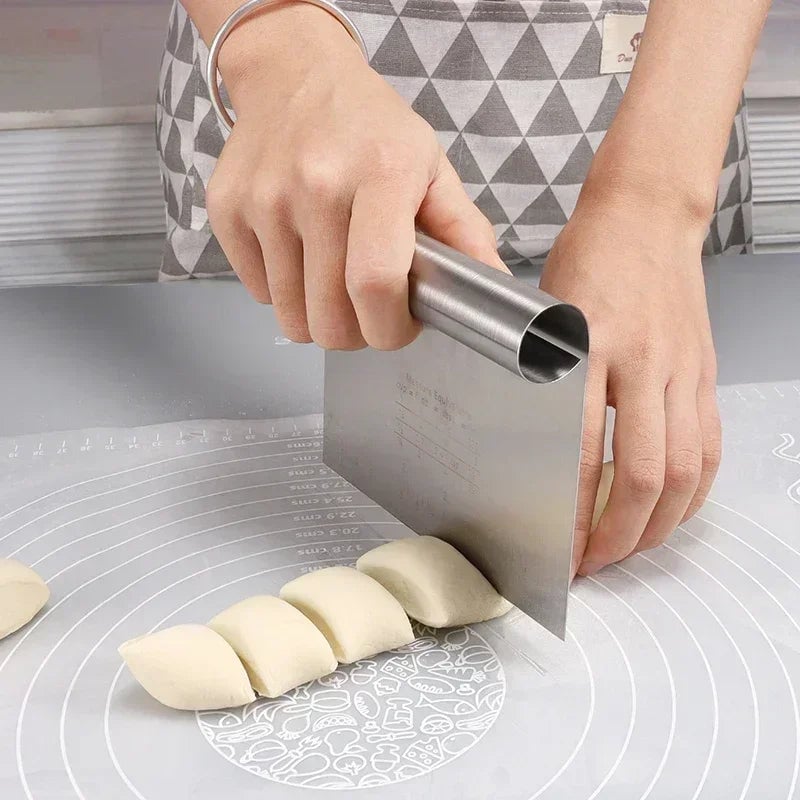Stainless Steel Cake Scraper Spatula - Buttercream Smoother Tool