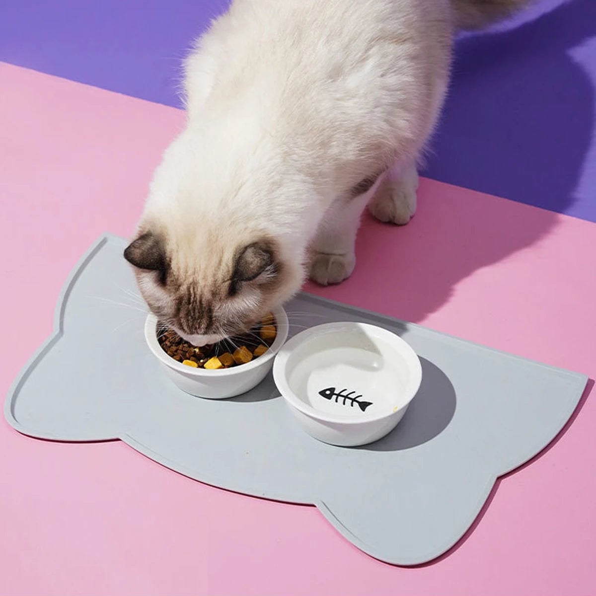 Silicone Non-Slip Pet Feeding Mat - Dog Cat Food Water Bowl Placemat