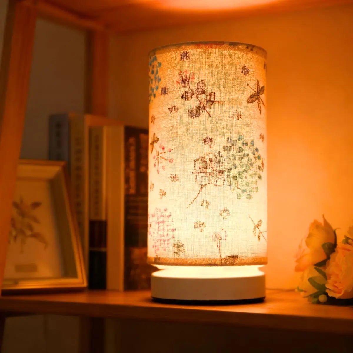 Nordic Retro USB Table Lamp Fabric Shade Bedroom Study Lighting