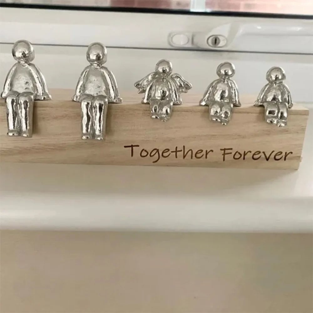 Metal Art Puzzle Family Statue Desktop Decoration Keepsake Figurine