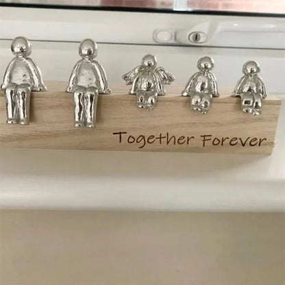 Metal Art Puzzle Family Statue Desktop Decoration Keepsake Figurine