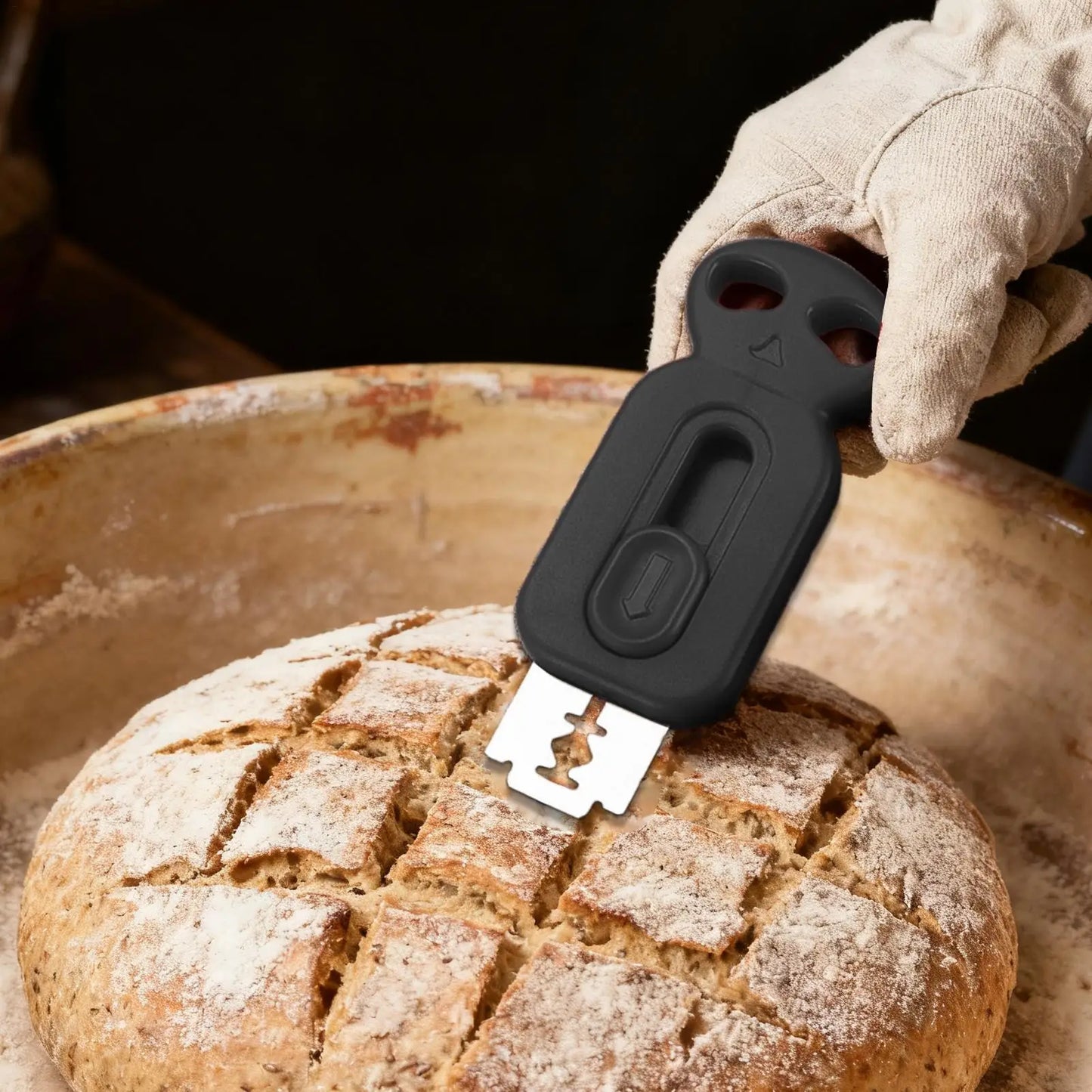 Professional Bread Lame Dough Scoring Tool with Replacement Blades