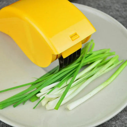 6-Blade Stainless Steel Vegetable Chopper Manual Herb Roller