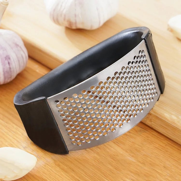 Stainless Steel Manual Garlic Press Crusher Mincer Kitchen Tool
