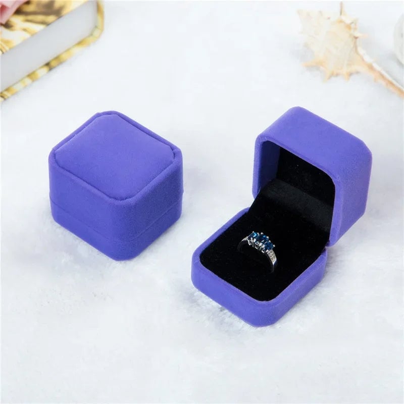 Rounded Flannelette Ring Box - Flocked Jewelry Storage Organizer
