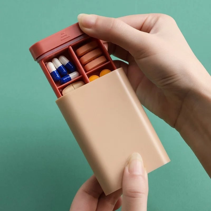 7-Day 6-Grid Portable Pill Organizer - Weekly Medicine Storage Case