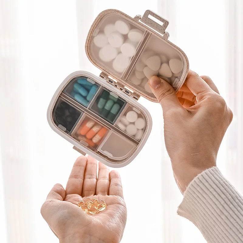 8 Grid Wheat Straw Pill Organizer with Seal Ring Travel Medicine Box