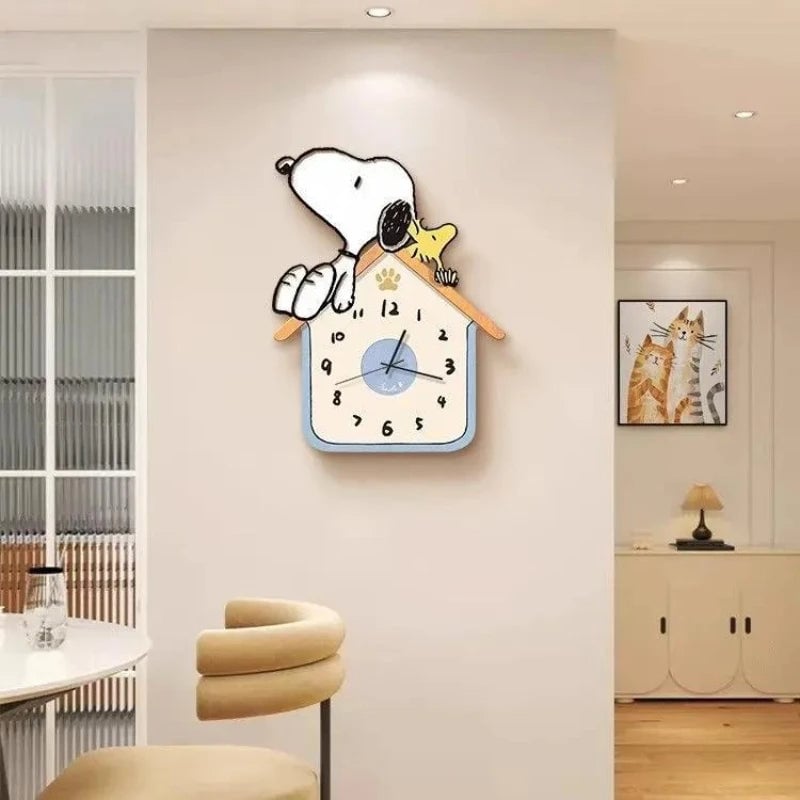 Snoopy Wall Clock - Cartoon Character Design Indoor Decor