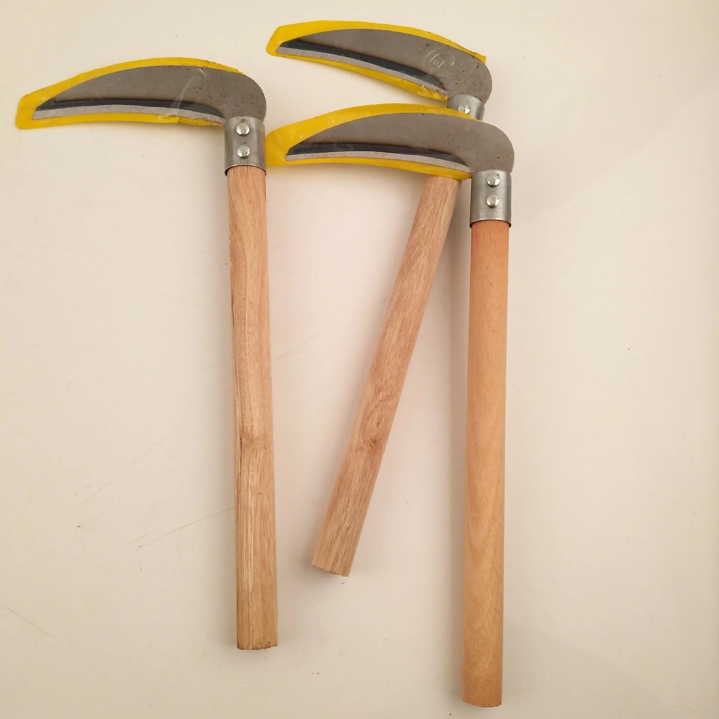 Long Handle Agricultural Sickle - Steel Blade Grass Cutting Tool