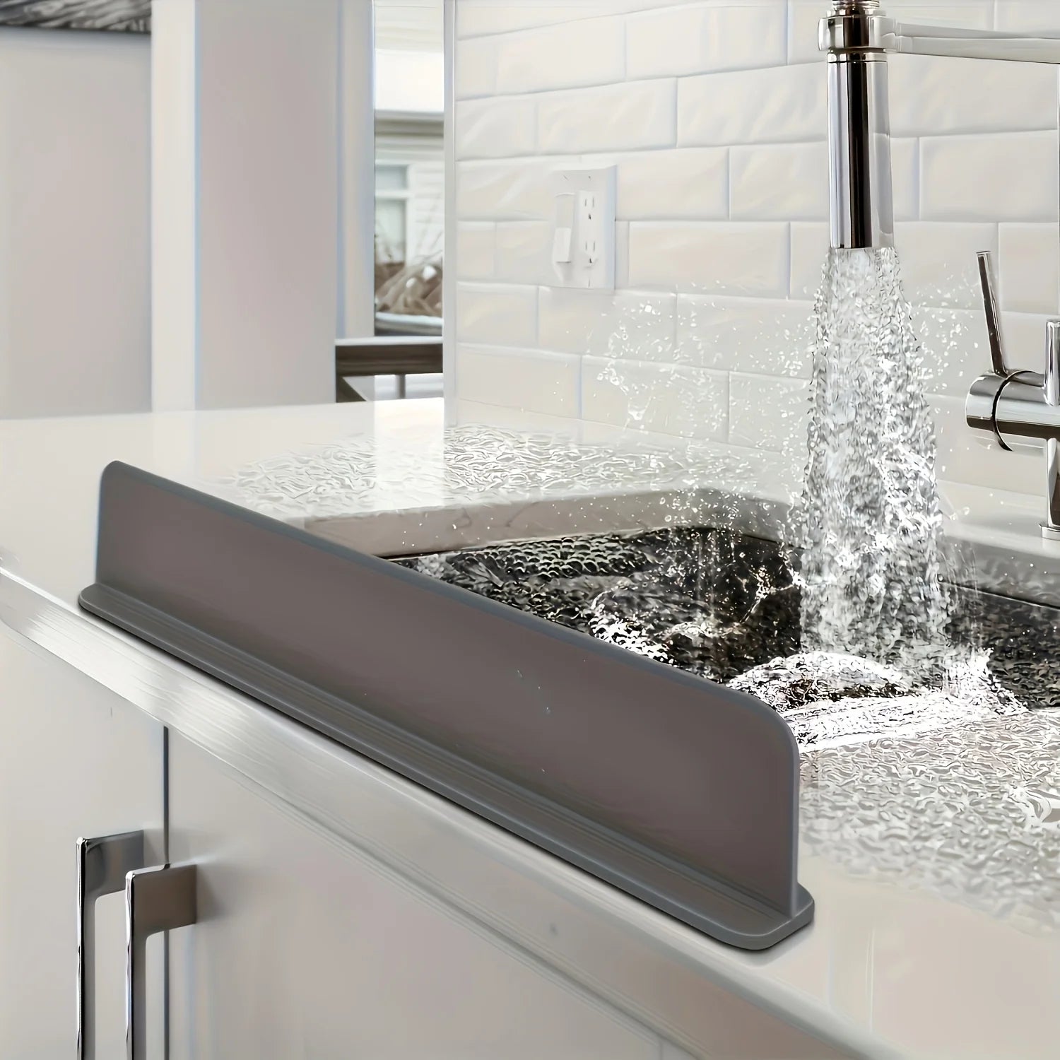 Silicone Sink Splash Guard - Kitchen Water Barrier