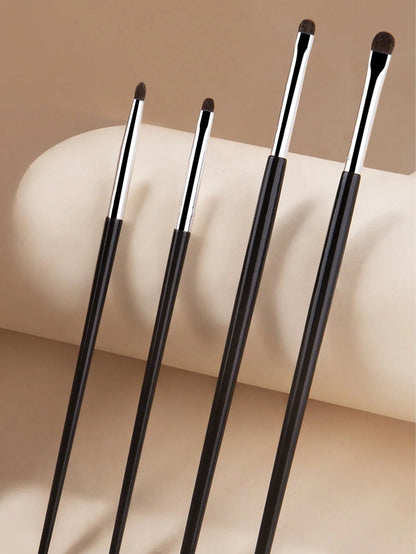 4Pcs Tapered Small Eyeshadow Brushes Set - Detailed Blending & Concealing