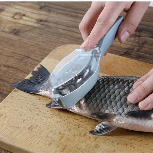 Manual Fish Scale Scraper with Lid - Kitchen Descaling Tool