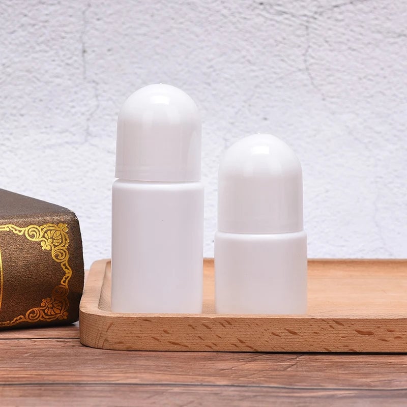 5Pcs 30/50ML Roller Bottles Set - Portable Plastic Essential Oil