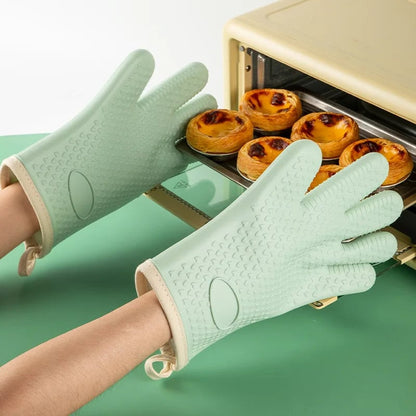 Heat Resistant Silicone Oven Mitts Anti-Scald BBQ Baking Gloves Pair