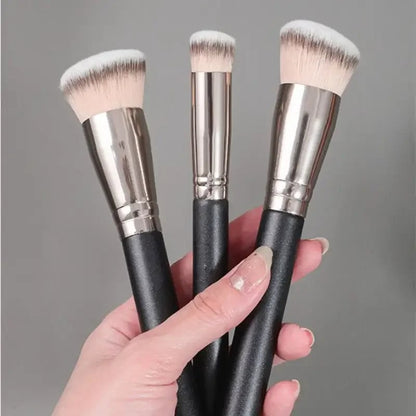 Dense Foundation Concealer Brush - Premium Contour Blending Tool