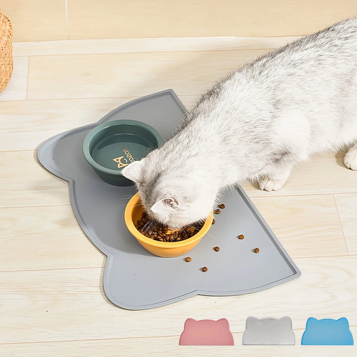 Silicone Non-Slip Pet Feeding Mat - Dog Cat Food Water Bowl Placemat