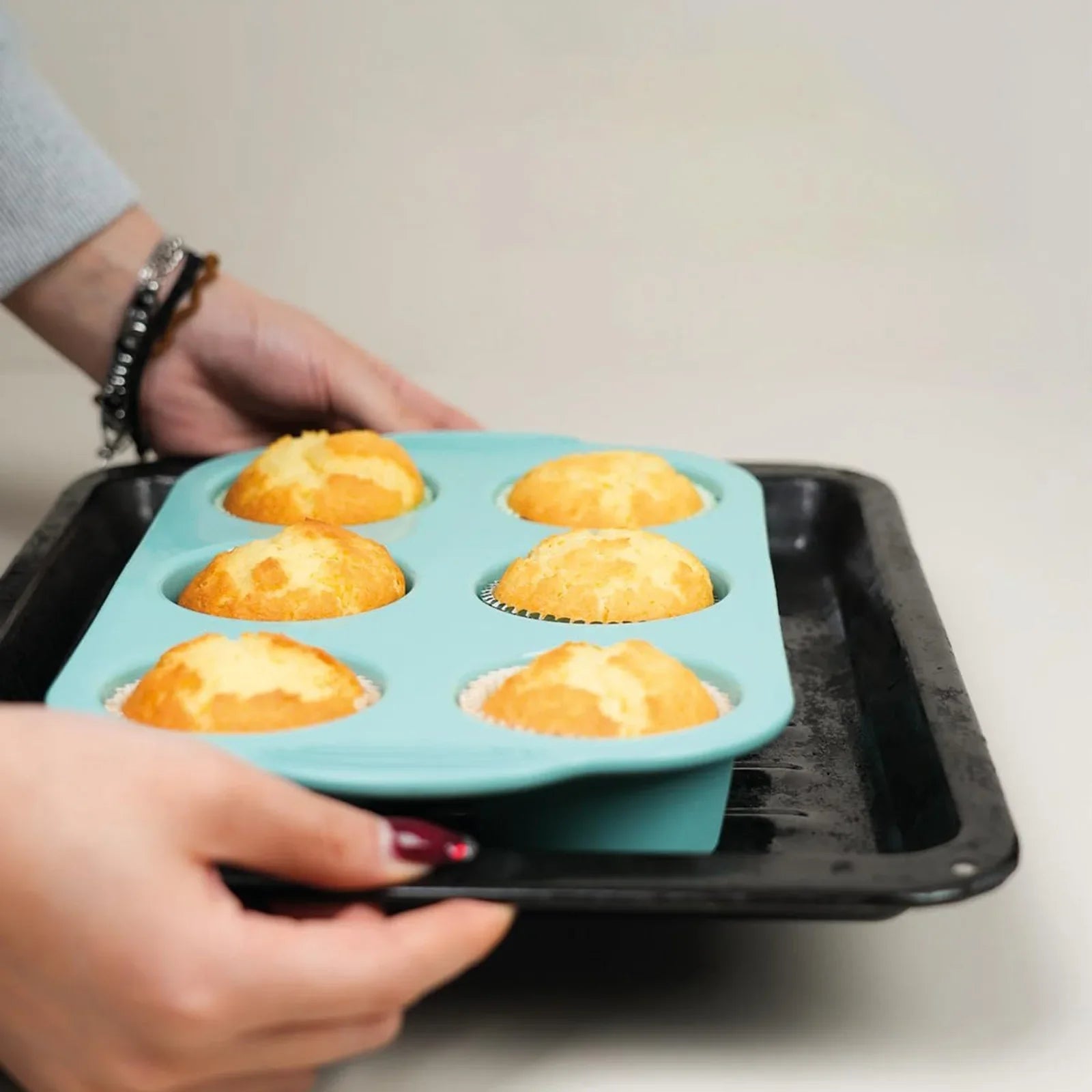 6 Cup Silicone Muffin Pan Non-Stick Baking Tray Cupcake Mold