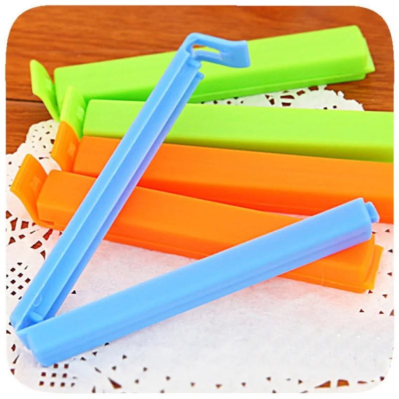 Plastic Sealing Clips - Food Storage Bag Clips for Freshness