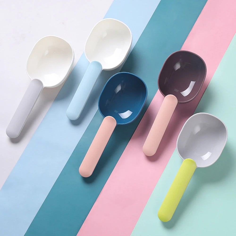 Multifunctional Pet Food Scoop with Sealing Clip & Measuring Cup