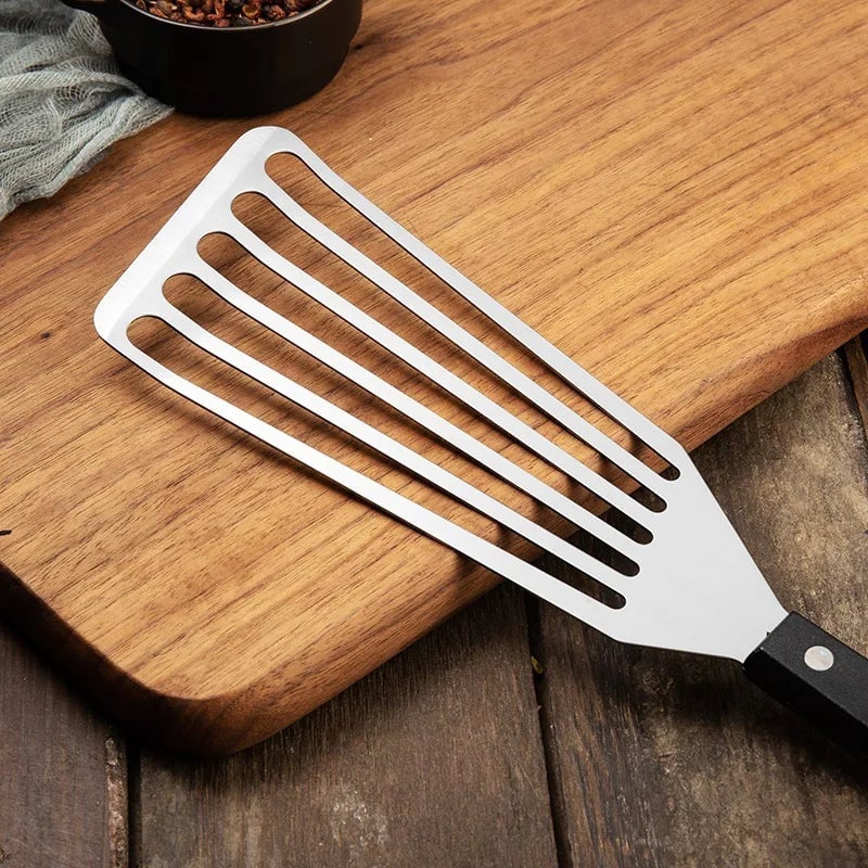 Stainless Steel Fish Spatula with Drainage Holes - Frying Turner