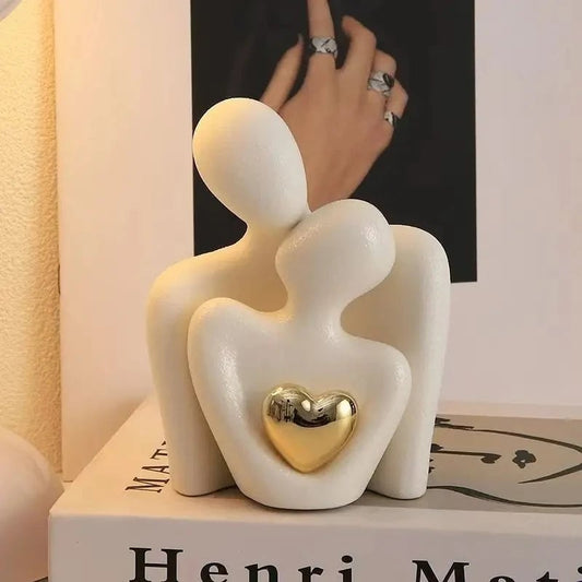 Romantic Love Embrace Couple Statue Ornament Bedroom Decor Valentine Gift