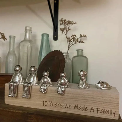 Metal Art Puzzle Family Statue Desktop Decoration Keepsake Figurine