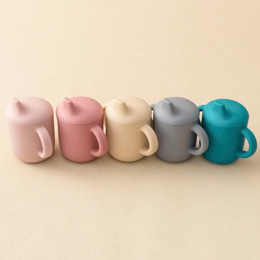 Baby Silicone Drinking Cup - Portable Infant Learning Hand Cup