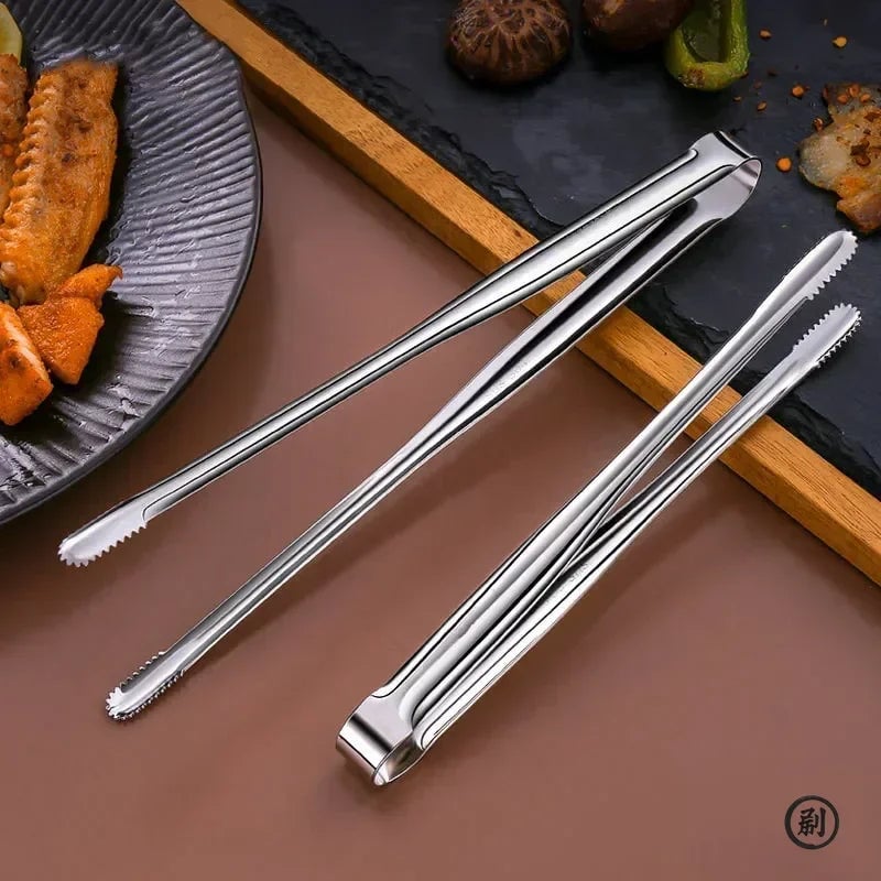 Wide-Tip Stainless Steel Kitchen Tongs - Super Grip Non-Slip Design