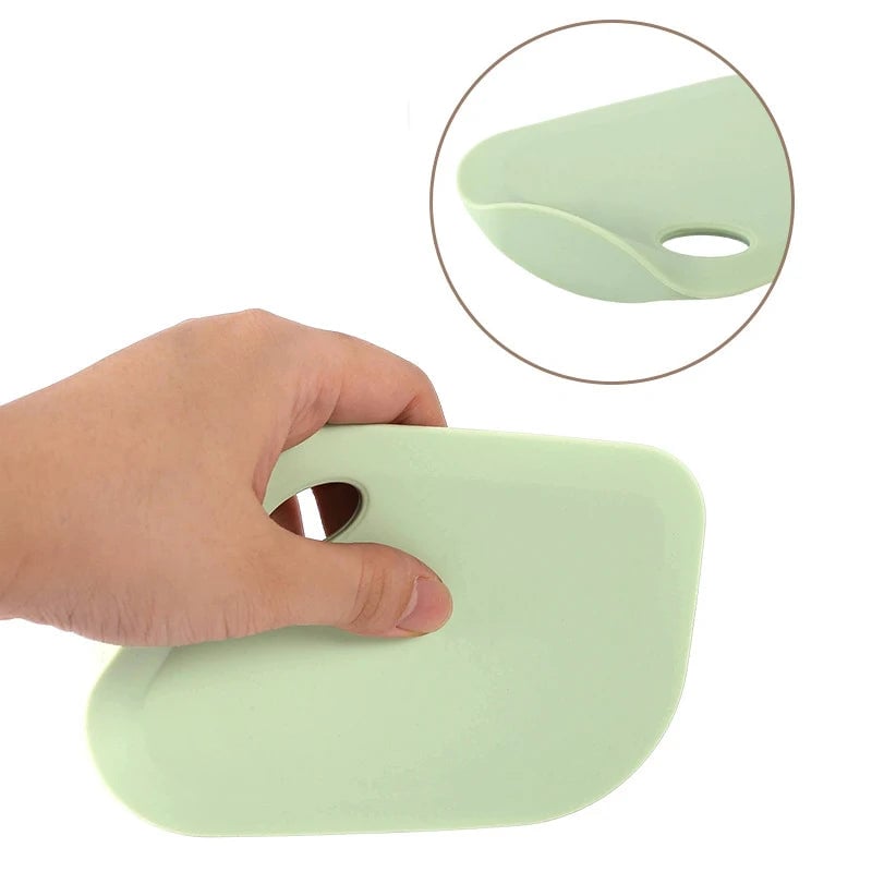 Silicone Dough Scraper with Standing Base - Pizza Cutter & Pastry Tool