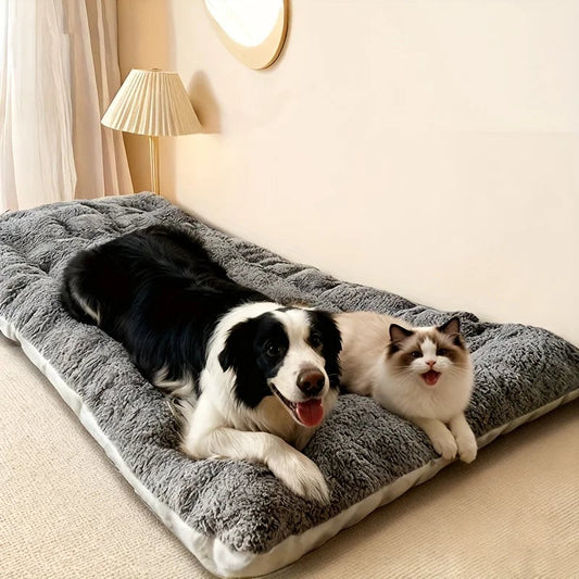 Large Plush Dog Bed - Thickened Soft Polyester Crate Mat Pet Sofa
