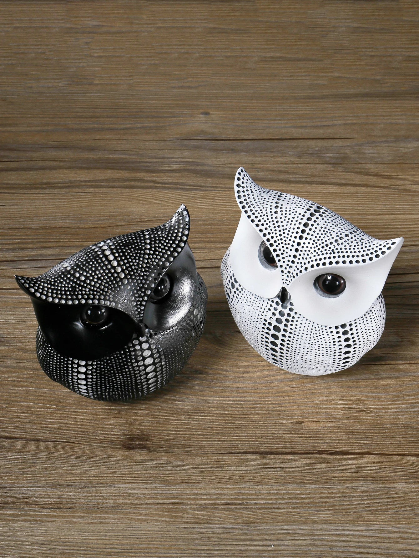 Resin Owl Statues Black White Animal Sculpture Home Decor Indoor