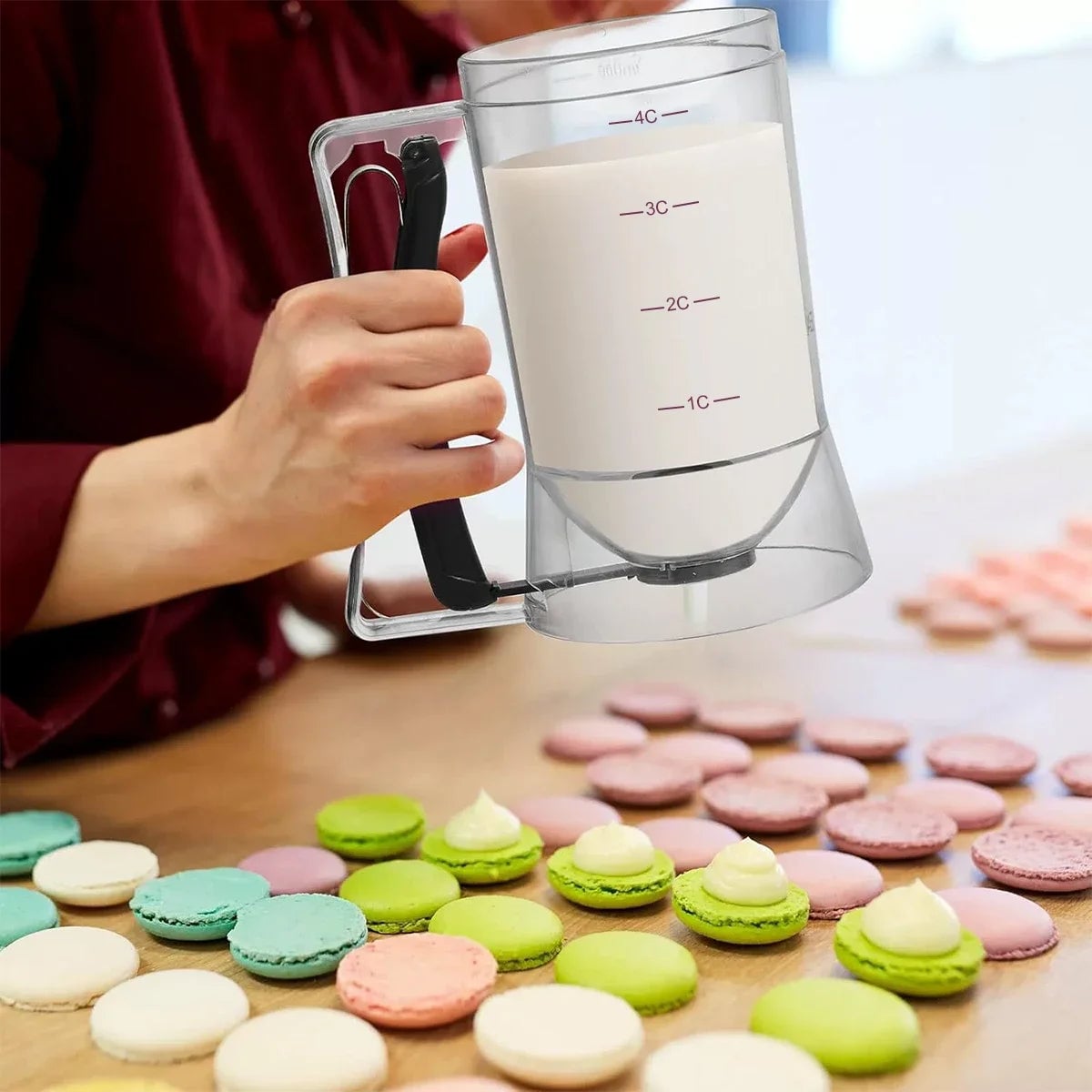 Handheld Batter Dispenser Measuring Cup with Funnel - Cake Mix Tool